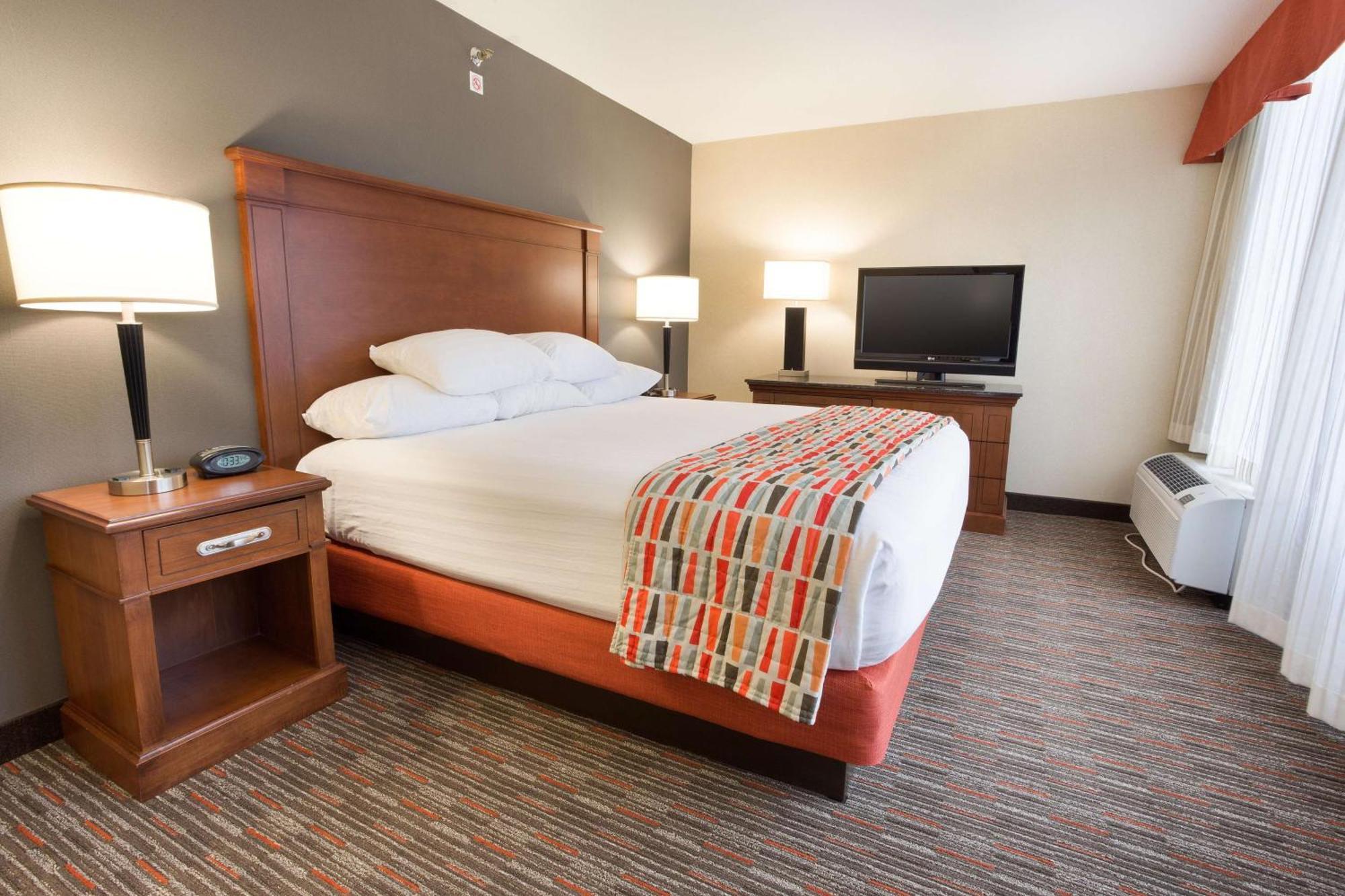 Drury & Hotel Joplin